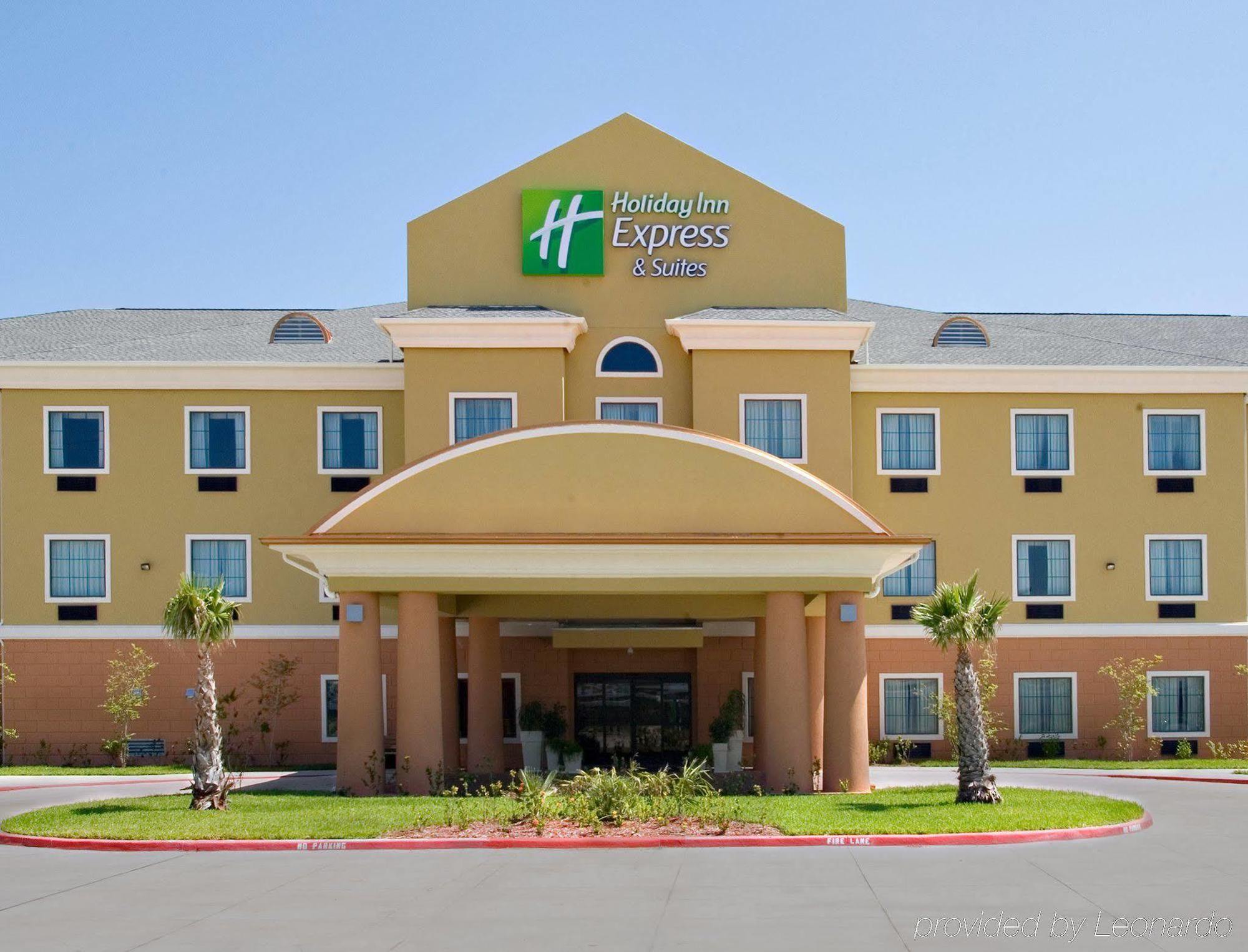 Holiday Inn Express Hotel And Suites Kingsville By Ihg Esterno foto