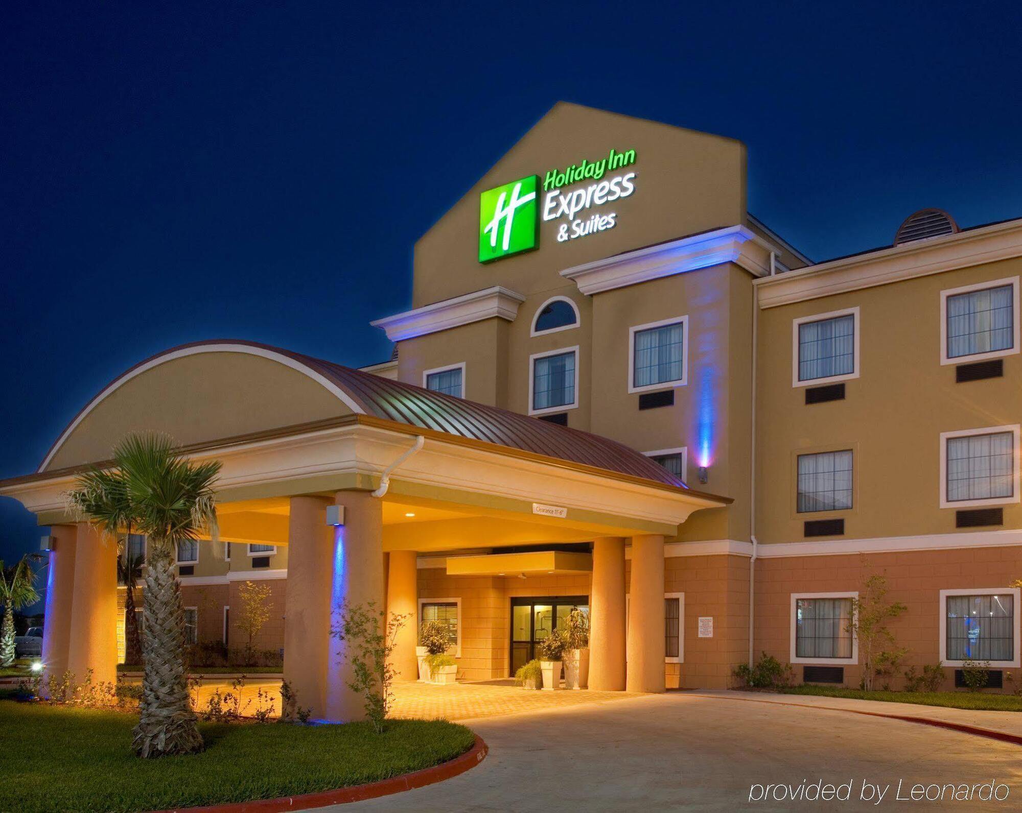 Holiday Inn Express Hotel And Suites Kingsville By Ihg Esterno foto